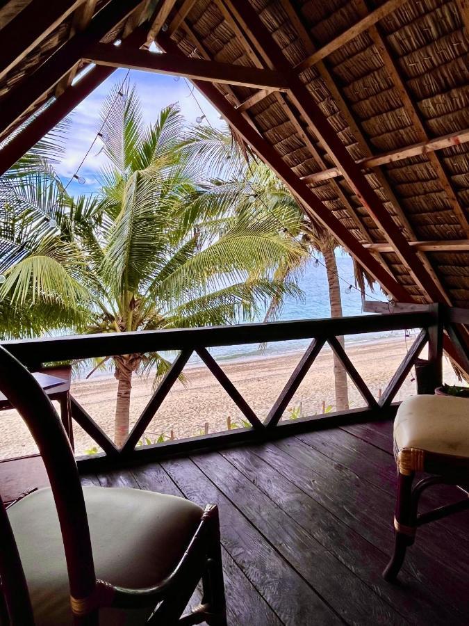 Amami Beachfront Villa With Private Beach Puerto Galera Zewnętrze zdjęcie