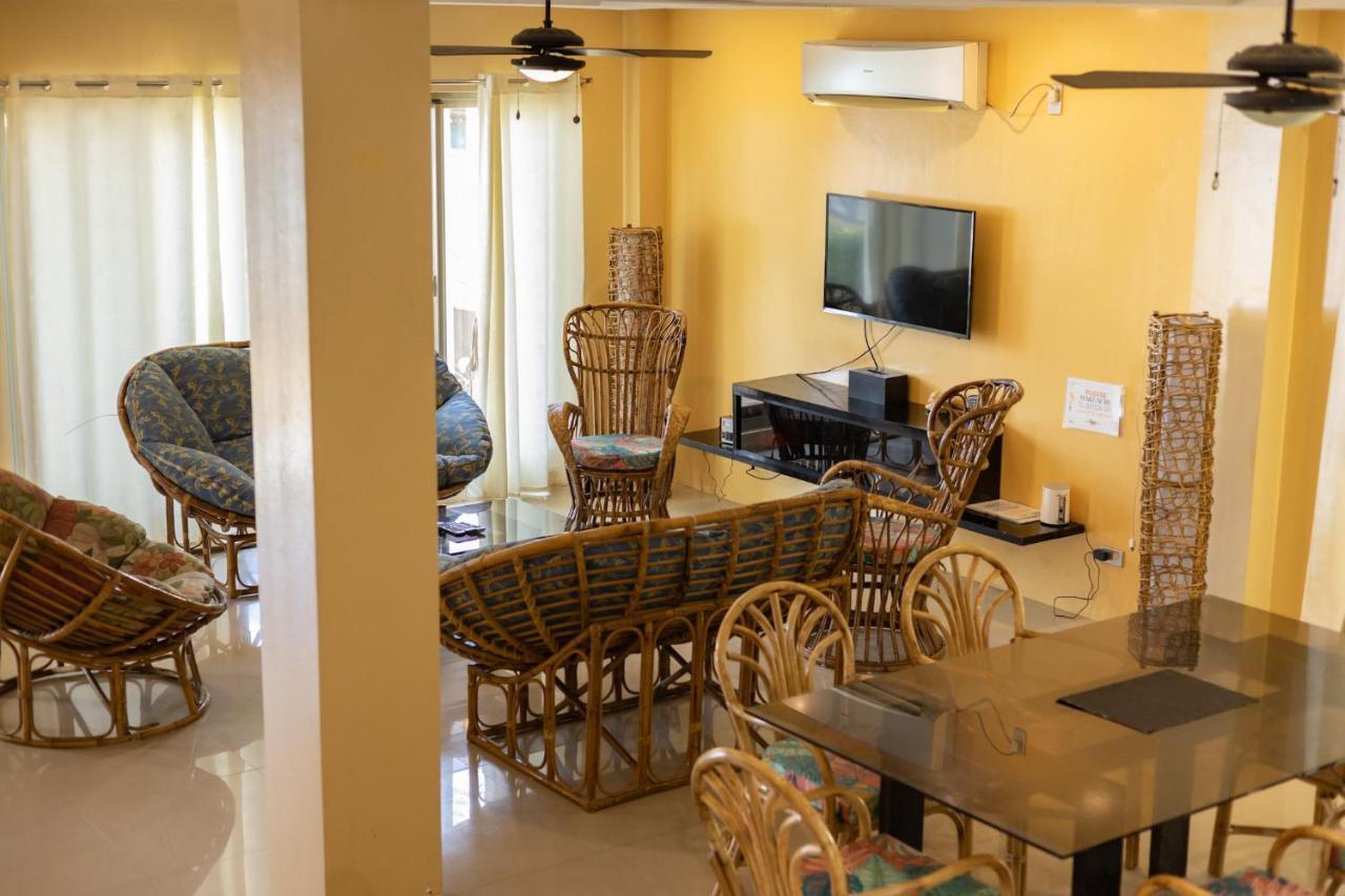 Amami Beachfront Villa With Private Beach Puerto Galera Zewnętrze zdjęcie