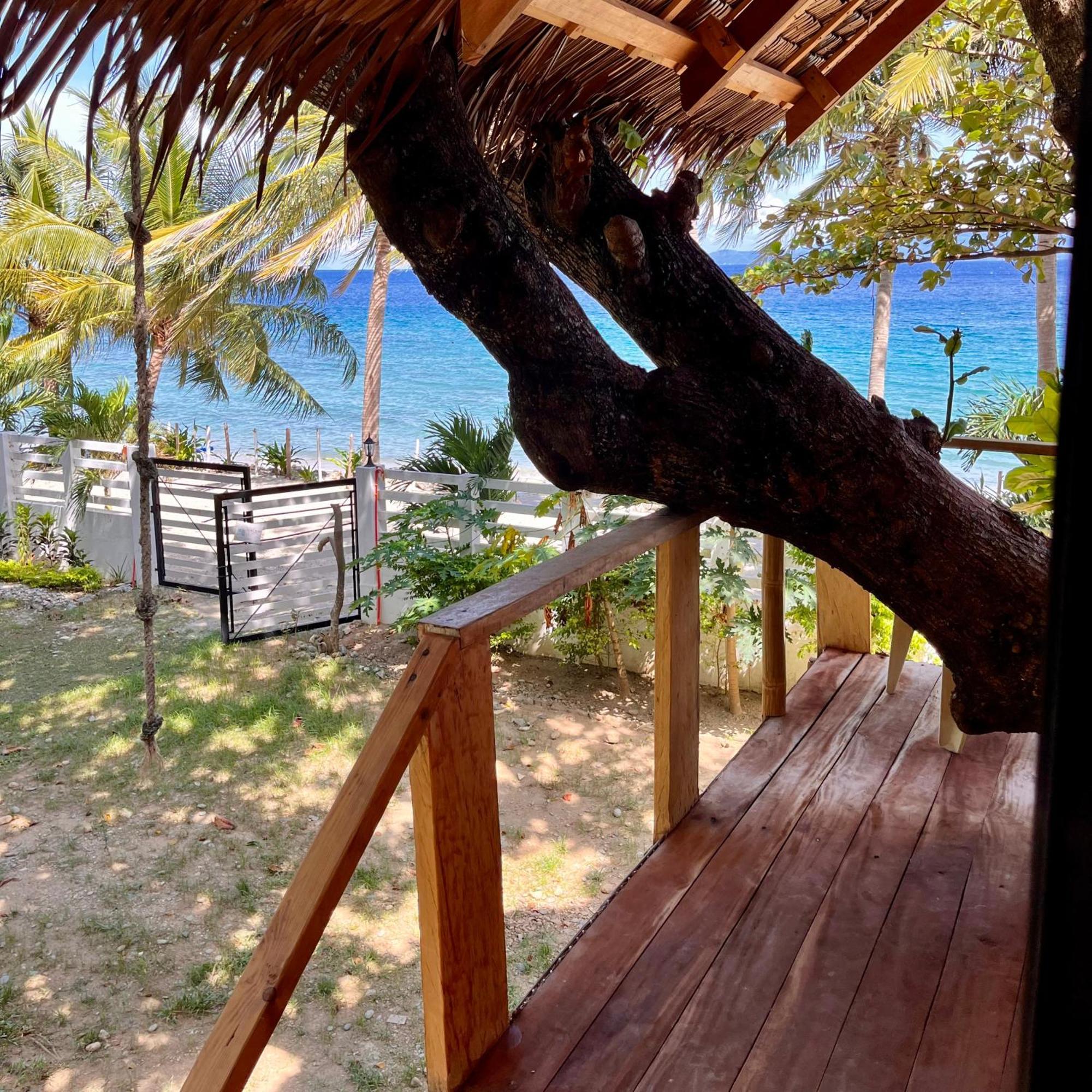 Amami Beachfront Villa With Private Beach Puerto Galera Zewnętrze zdjęcie