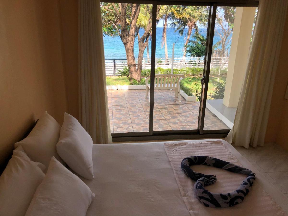Amami Beachfront Villa With Private Beach Puerto Galera Zewnętrze zdjęcie